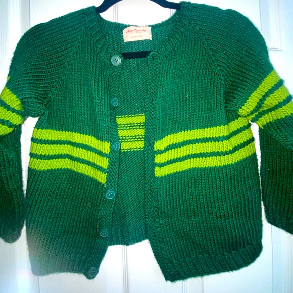 Kids, unisex 5T, hand knit cardigan. - Picture 1 of 2